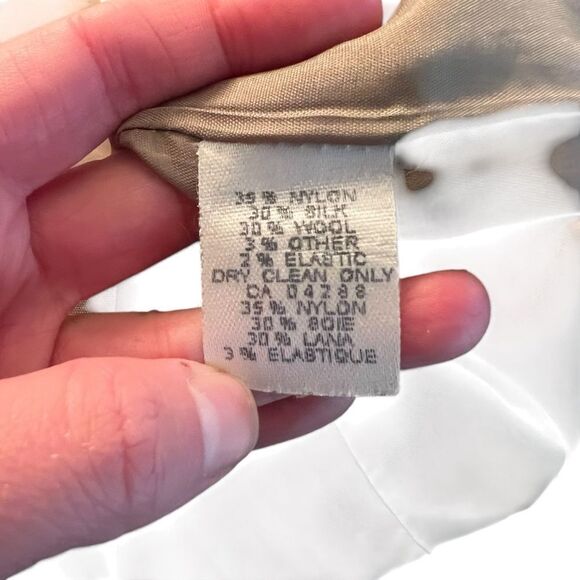 Muse sand silk & wool blend wrap skirt. Size 14 - Picture 5 of 8